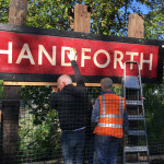 Mounting the sign